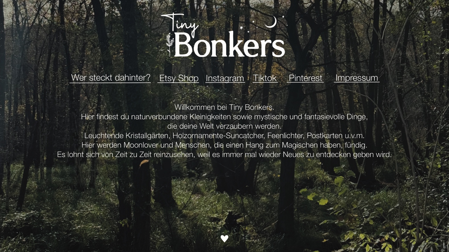 Tiny Bonkers Startseite mit Waldhintergrund